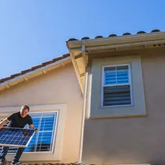  O ile energii daje 1 kWp - Ilu paneli fotowoltaicznych trzeba na 1 kW mocy
