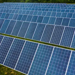  Fotowoltaika na gruncie - ile kosztuje montaż i instalacja? Panel PV na działce to opłacalne źródło energii