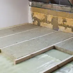 Jak tanio ocieplić strop i zaoszczędzić na materiałach izolacyjnych