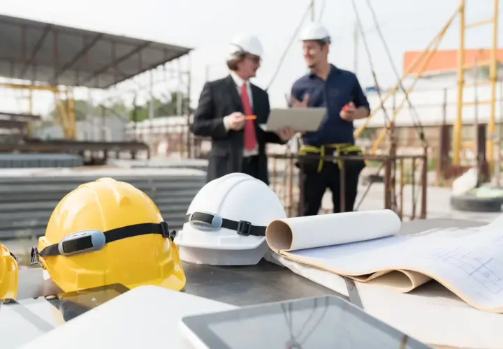 Jak zbudować murek oporowy z prefabrykatów betonowych krok po kroku