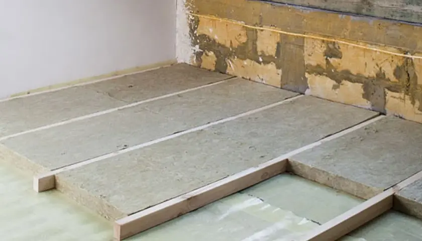 Jak tanio ocieplić strop i zaoszczędzić na materiałach izolacyjnych