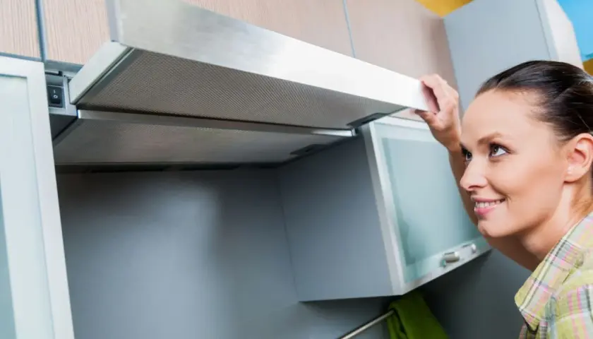 Jaki okap teleskopowy polecą eksperci: ranking 5 najlepszych modeli