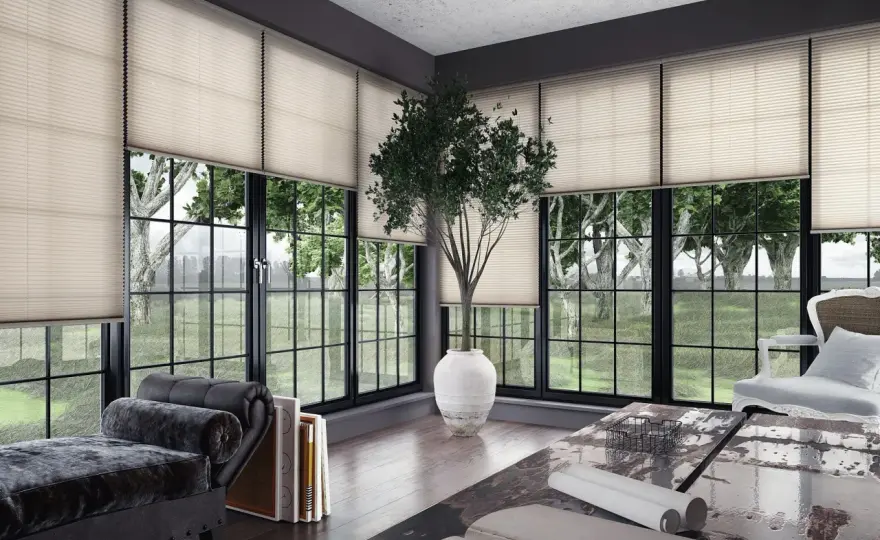 Jakie rolety do salonu wybrać? Najlepsze typy i porady