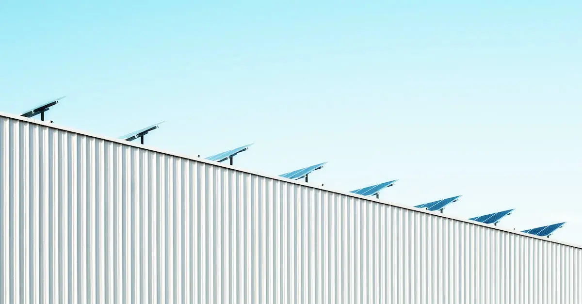  Zestaw fotowoltaiczny na działkę - jak wybrać najlepszy system solarny?